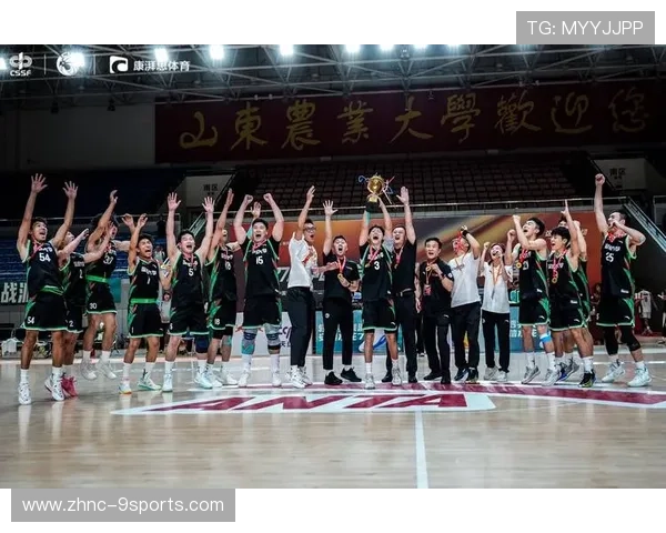 运动精神:永不放弃的篮球精神传递,诠释运动精神