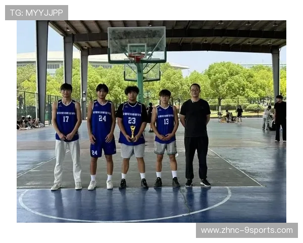 世界篮球学院在教学中加强心理素质与领导力培养模块，高校篮球运动训练中核心力量训练的作用