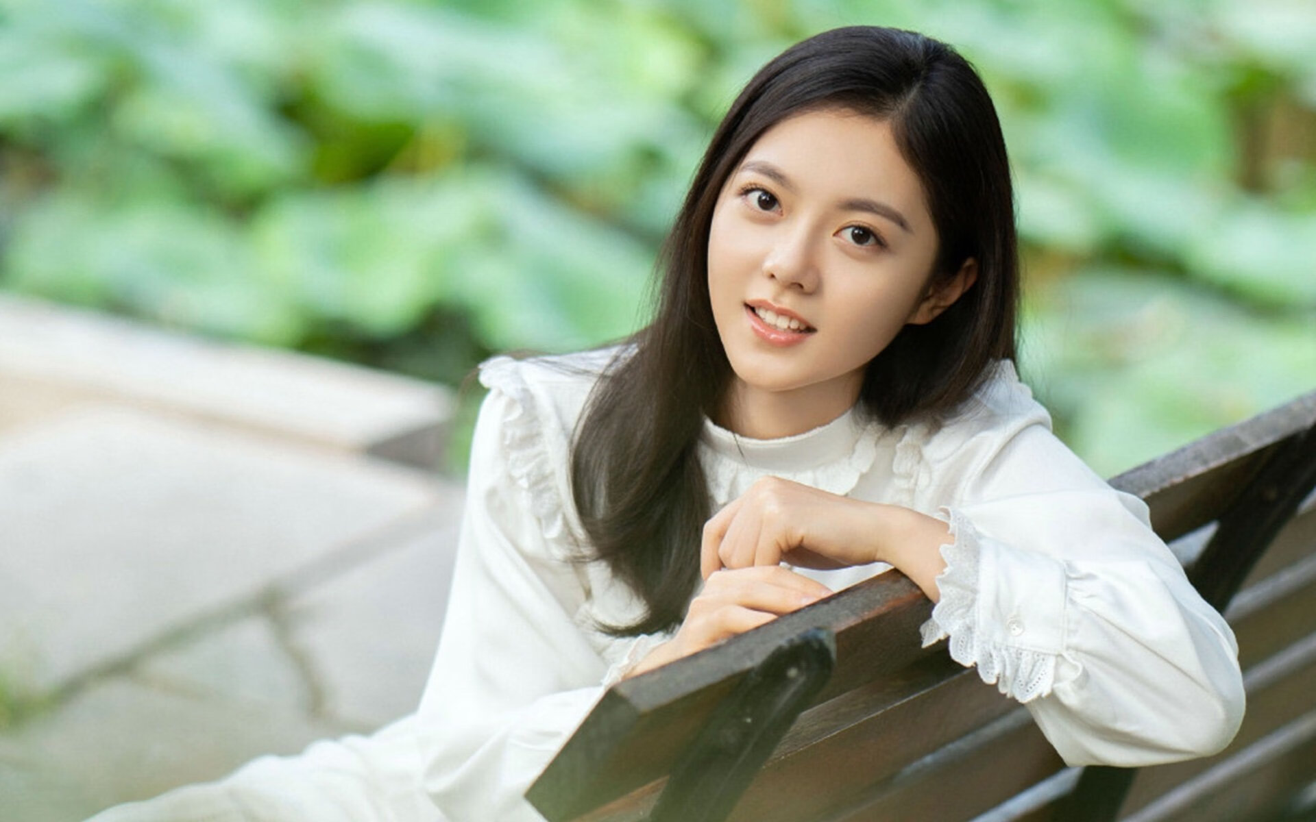 羽毛球赛场年轻选手表现抢眼，羽毛球年轻人